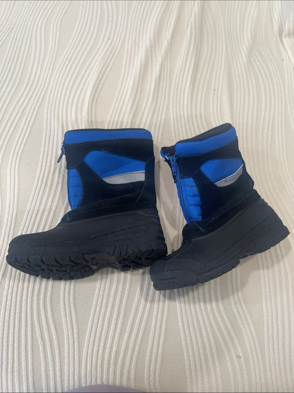 Weatherproof Kids Blue and Black Insulated Snow Boots